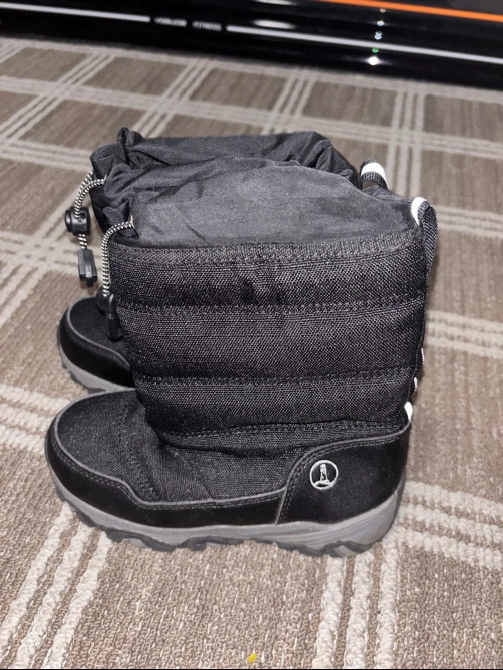 Lands End size 11 toddler Black Insulated Winter Boots with Pull Cord